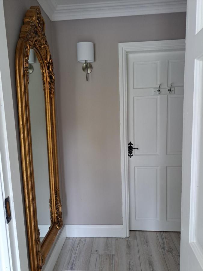 Pollys Haven Apartamento Ballybrack  Exterior foto